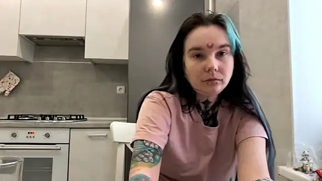 HighelikeGirl 即時 XXX 聊天