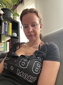 AnnikaRose's Live XXX Chat