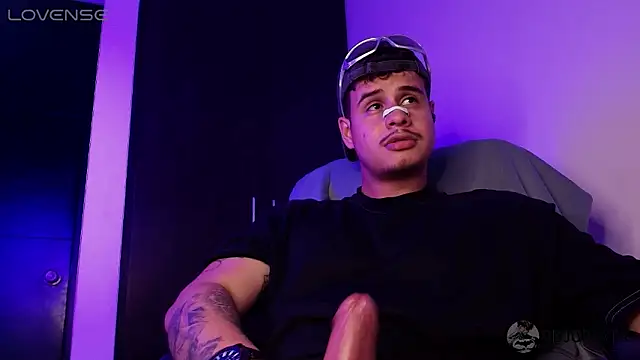 BjornSteel 라이브 XXX 채팅