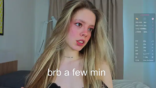 Chat XXX en directo de TiffinyMergist