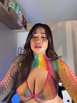 Chat XXX en directo de AsianMilfSheryl