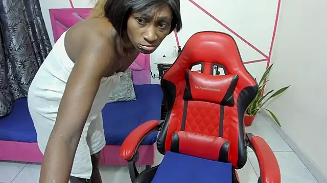 stNatashaBrunette 即時 XXX 聊天