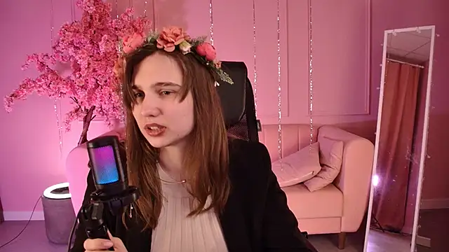 TessaMill Chat XXX live