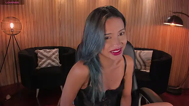 Živý XXX chat KayraLanne