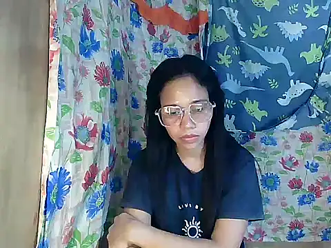 Chat XXX en directo de PinaySkinnyGirl