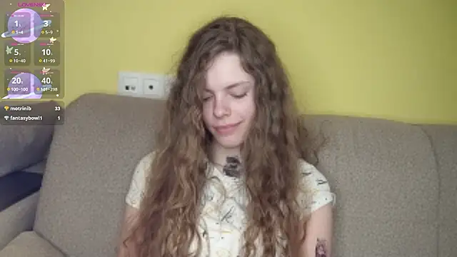 RayaNenlia élő XXX-chatje