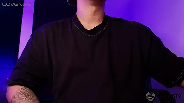 XXX chat uživo modela BjornSteel