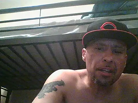 Онлайн чат XXX SENSASIONALICIMO