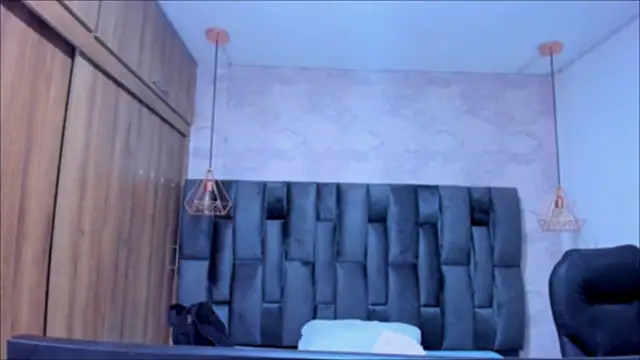 Xisu_'s Live XXX Chat