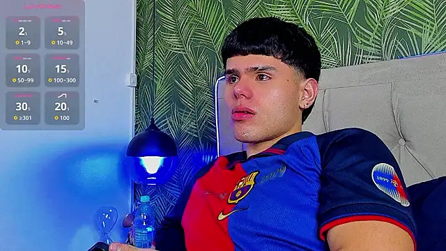 แชท XXX สดของ Nathaniel_Park