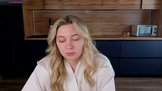 christie_luv – Naživo XXX chat