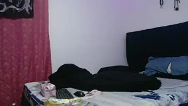 KratosAfroditacs Chat XXX in diretta