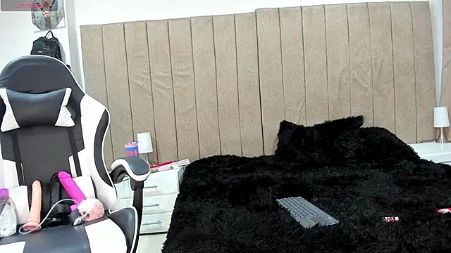 valery_slim18 Adlı Modelin Canlı XXX Sohbeti