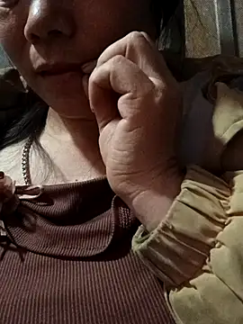 Lindxx-hot 在線直播表演