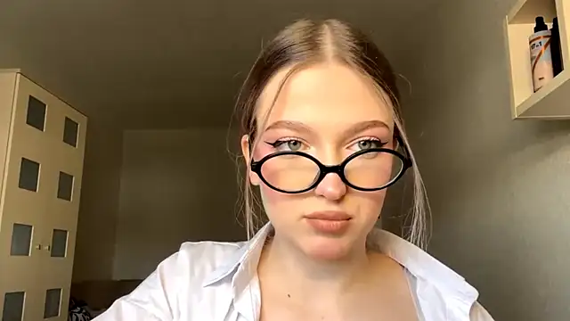 Show modela JammieMickiewicz na web-kameri