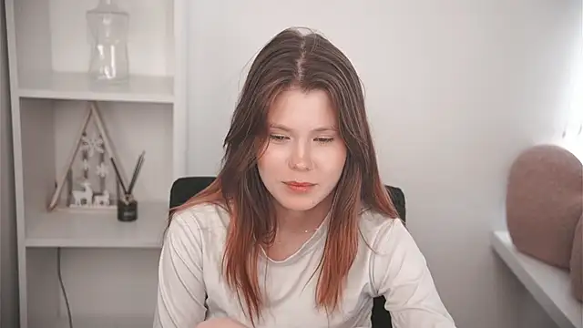 XXX chat uživo modela MarnieWootan