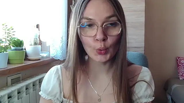 Chat +18 de LooveELLYx ao vivo