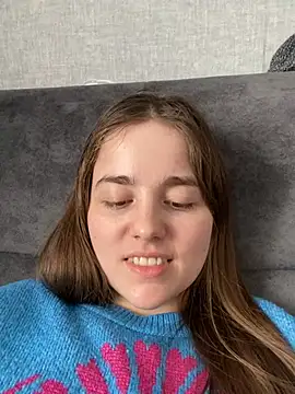 Lady_woman Show in webcam