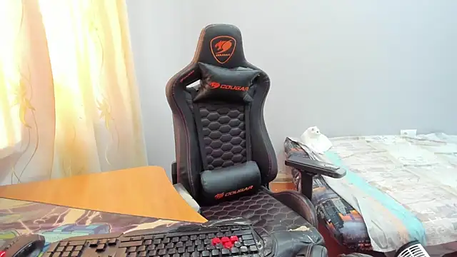 iliaskrislove 在線直播表演