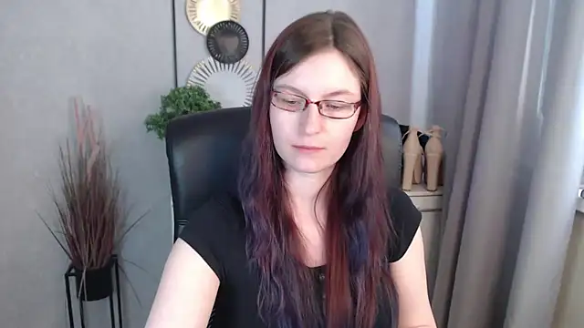 Chat +18 de emmaxDelight ao vivo