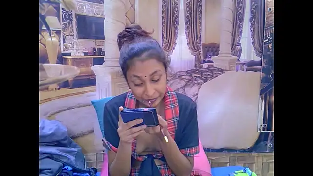 IndianSexyButt – Naživo XXX chat