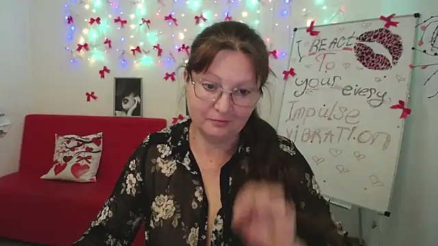 VanessaHotts 即時 XXX 聊天