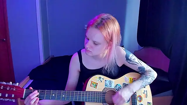 Elieiza_xo 现场XXX聊天