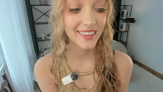 SerrenaAan Live XXX chat