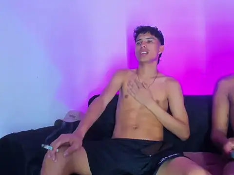 Chat XXX ao vivo de Damian_and_theo