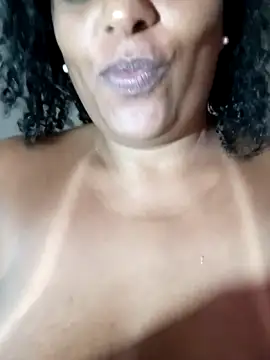 XXX chat uživo modela Maliaebonyfetish