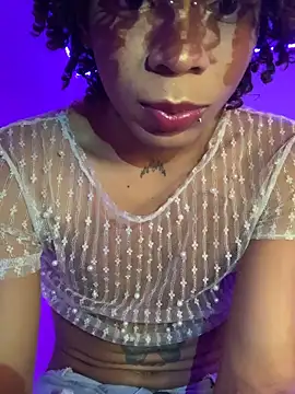 Chat +18 de julietha_sexy ao vivo