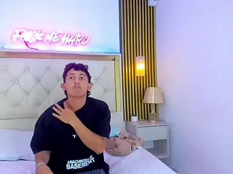 Axel_Monroe – Kamerová šou