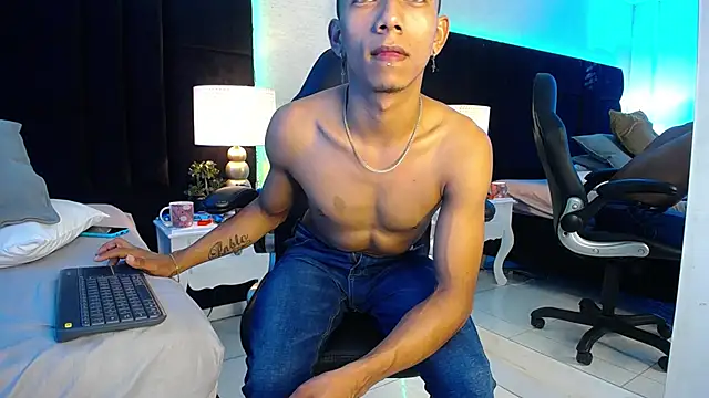 DominusBlack Webcam-Show