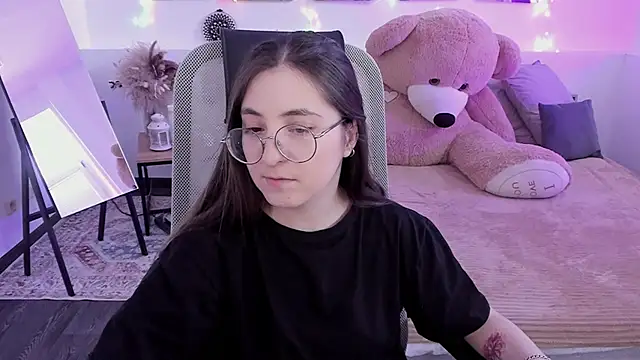 VirtuallVoyant Chat XXX live