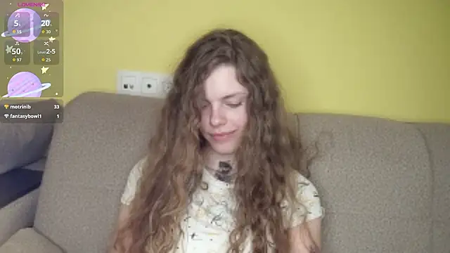 RayaNenlia 现场XXX聊天