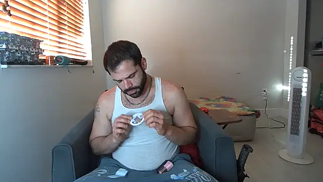 Pokazy przed kamerką – Zander823