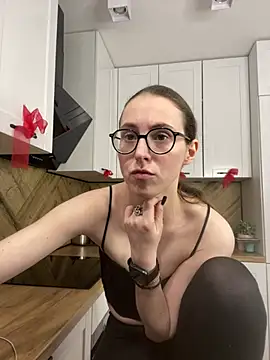 MartiniiSelenna – Live XXX-chat