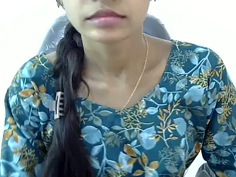 Kulsum_S: онлайн-секс-чат