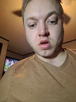 Deathrowe Adlı Modelin Web Kamerası Şovu