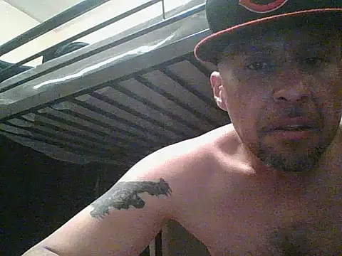 SENSASIONALICIMOn Webbikameraesitys