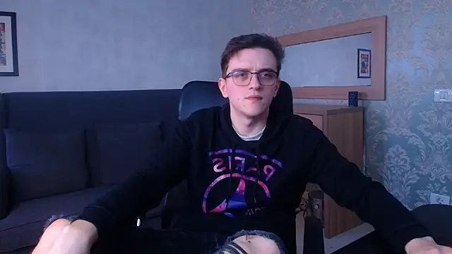 FelixStarkk 即時 XXX 聊天