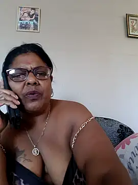 mileesha's Live XXX Chat