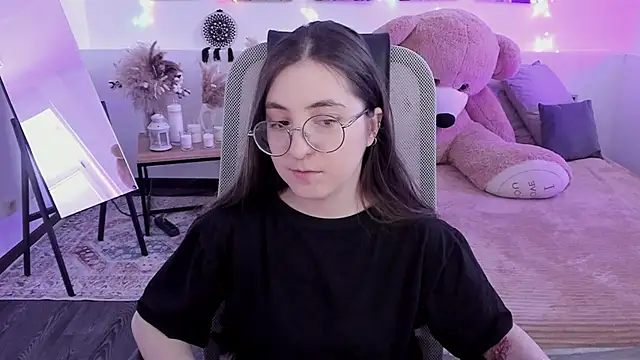 Chat +18 de VirtuallVoyant ao vivo