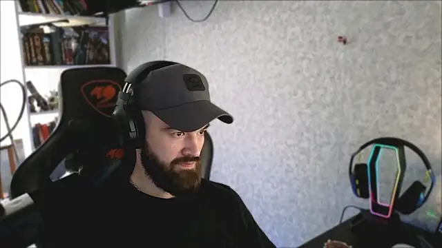 Chat XXX en directo de _Mostly_