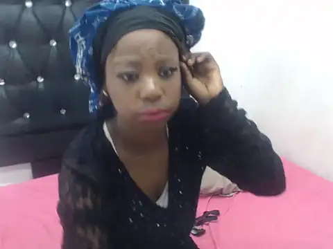 ElegantDesirexx Webcam-Show