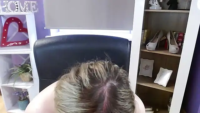 Chat XXX en directo de Zoey_Erotic