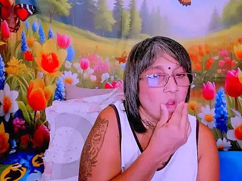 Chat XXX en directo de indianroxy