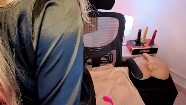 MarianL0ve Adlı Modelin Canlı XXX Sohbeti