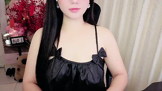 JENNIE-16 élő XXX-chatje