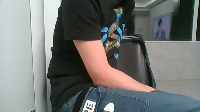 nole_china7 Adlı Modelin Canlı XXX Sohbeti